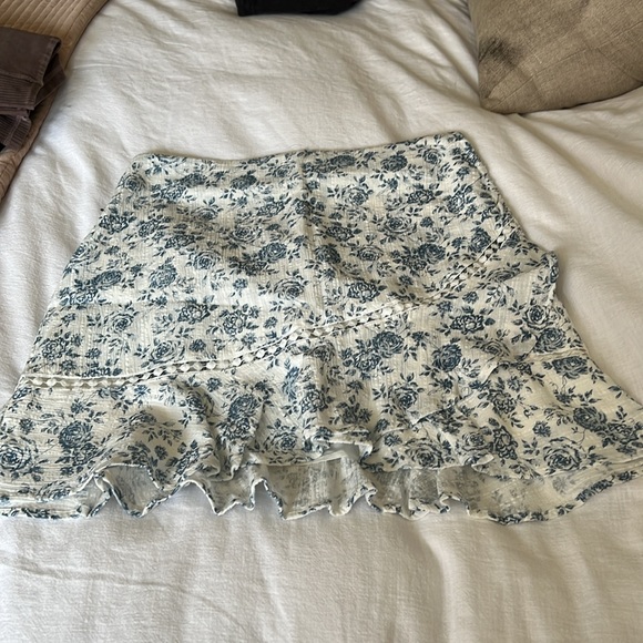 MINKPINK Skirt size Large - Picture 2 of 5